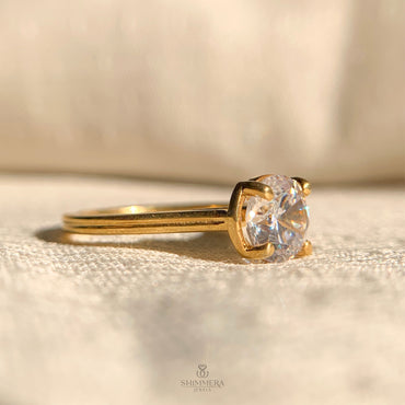 Classic solitaire engagement ring with round moissanite center stone