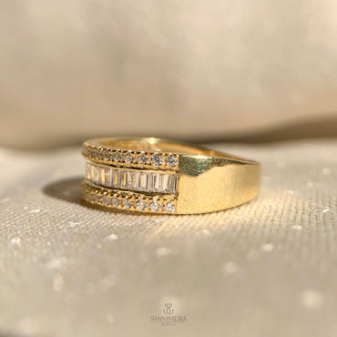 Classic anniversary wedding ring with baguette and round cut diamonds