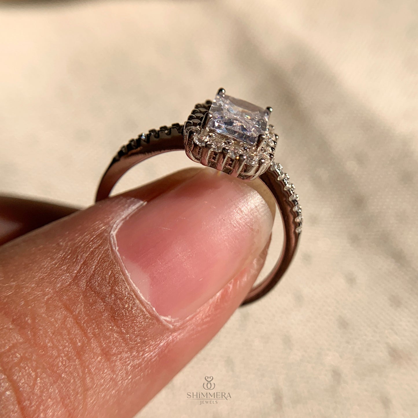 "Modern 1 carat radiant cut halo diamond ring in premium gold"