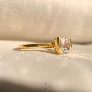 “Elegant 1 ct princess cut diamond solitaire ring for timeless proposals”
