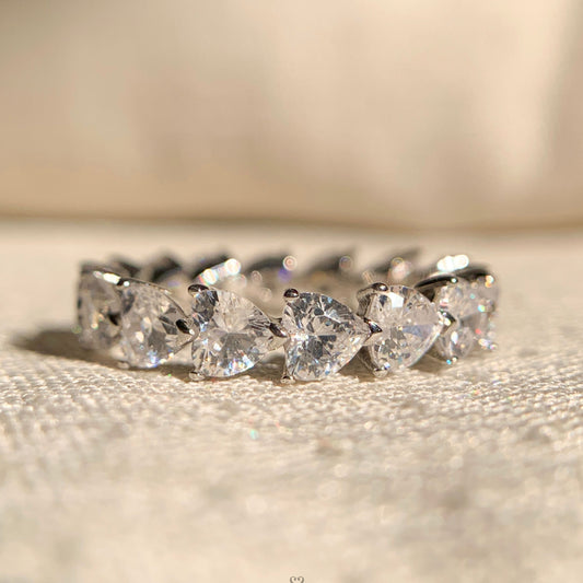 "White gold heart cut out diamond band ring for women"