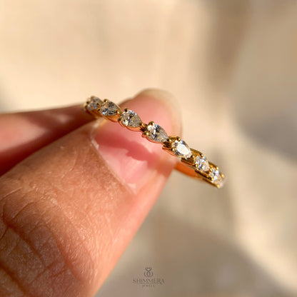 Lab Created Pear Shaped Diamond Gold Band
