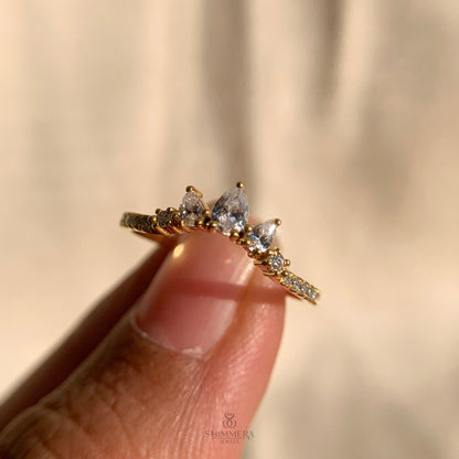 Pear And Round Curved Diamond Wedding Ring