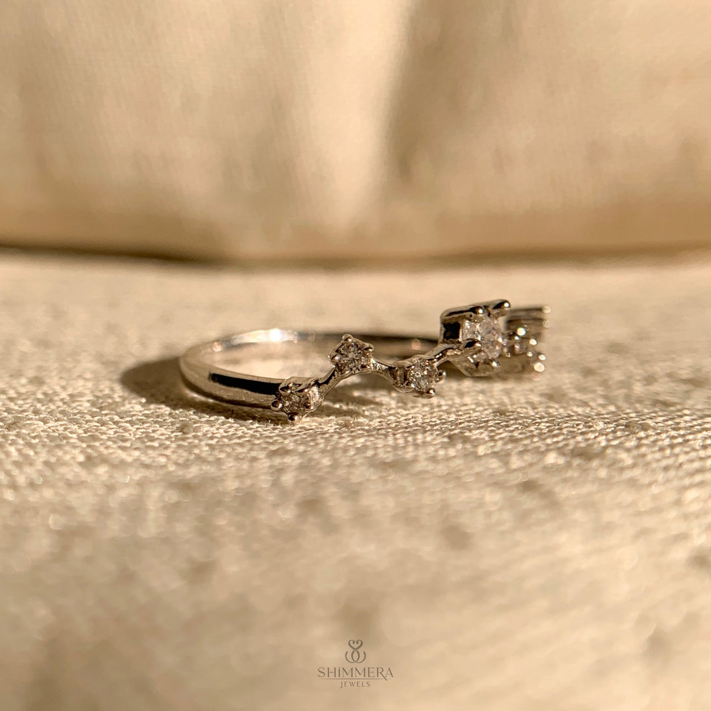 Uneven Round Diamond Fashion Ring for WomenSR100