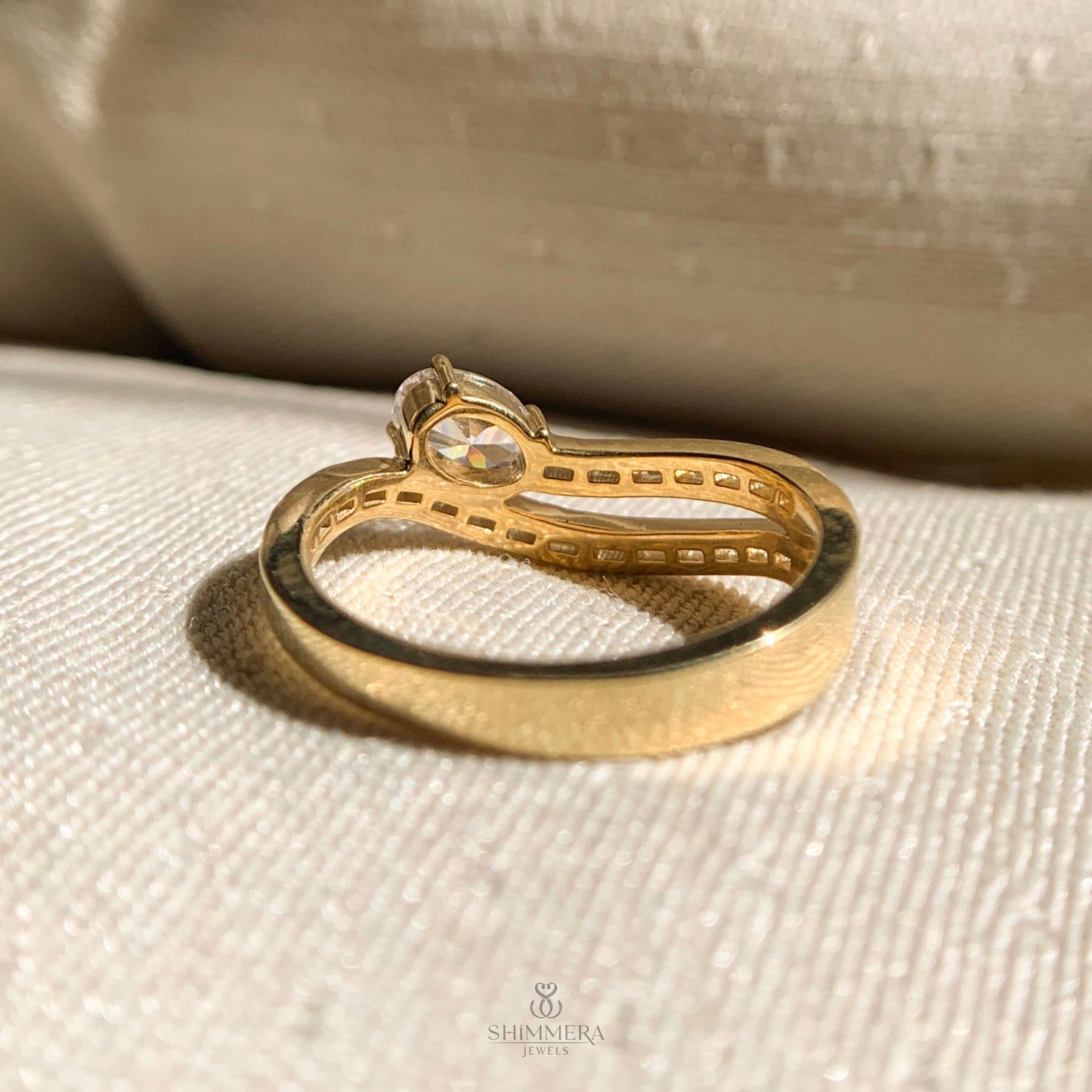 Baguette Curved Diamond Band