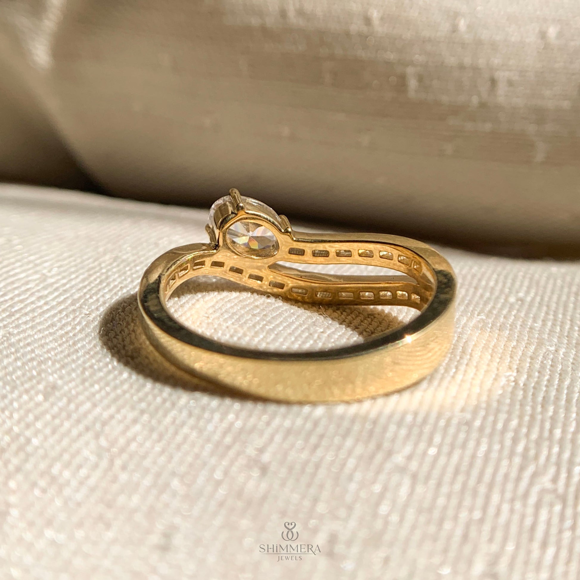 Baguette Curved Diamond Band