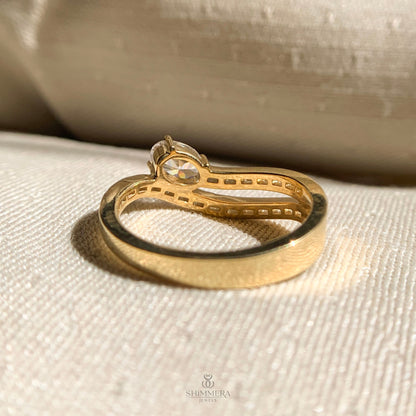 Baguette Curved Diamond Band