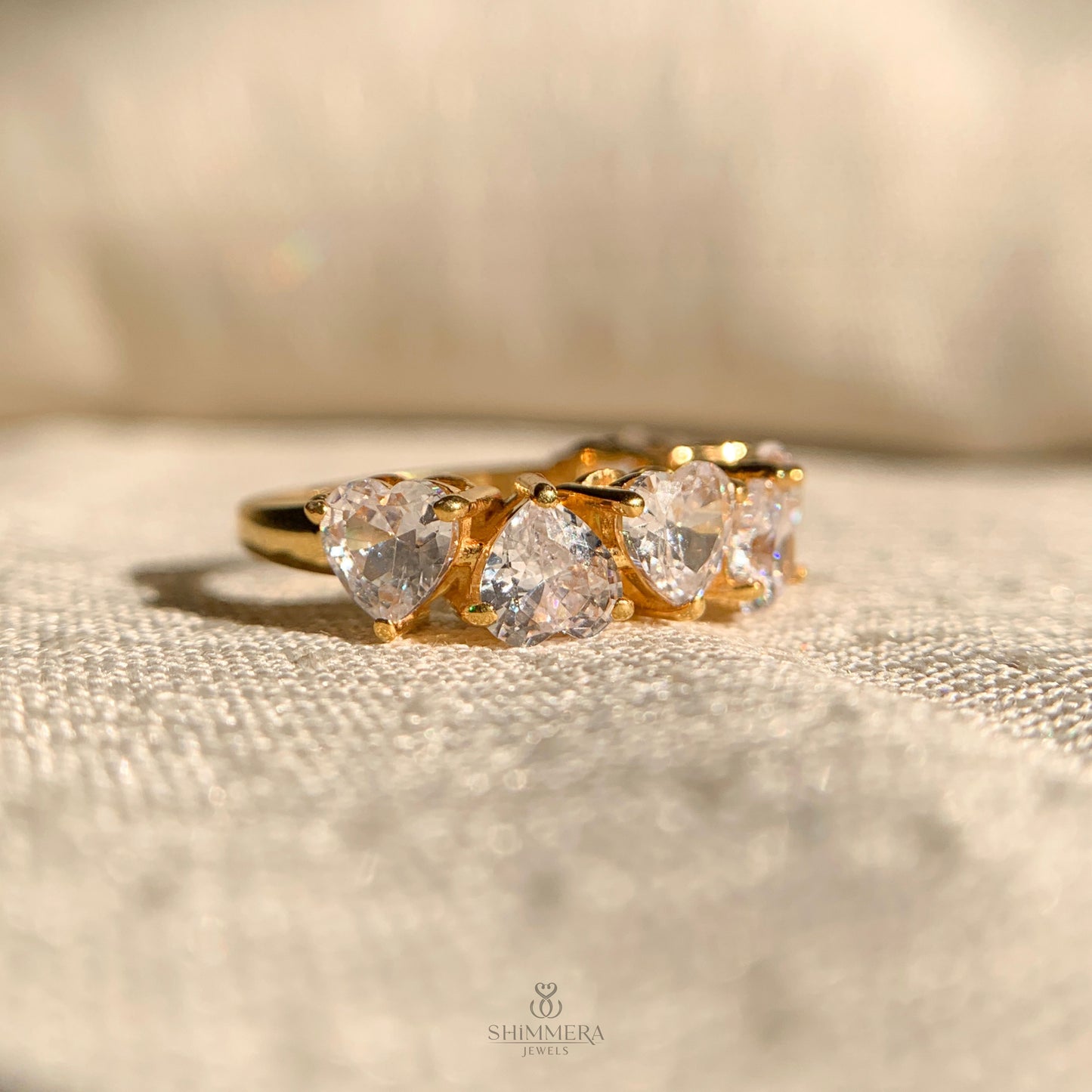 Women’s heart shaped diamond wedding ring with unique alternating design