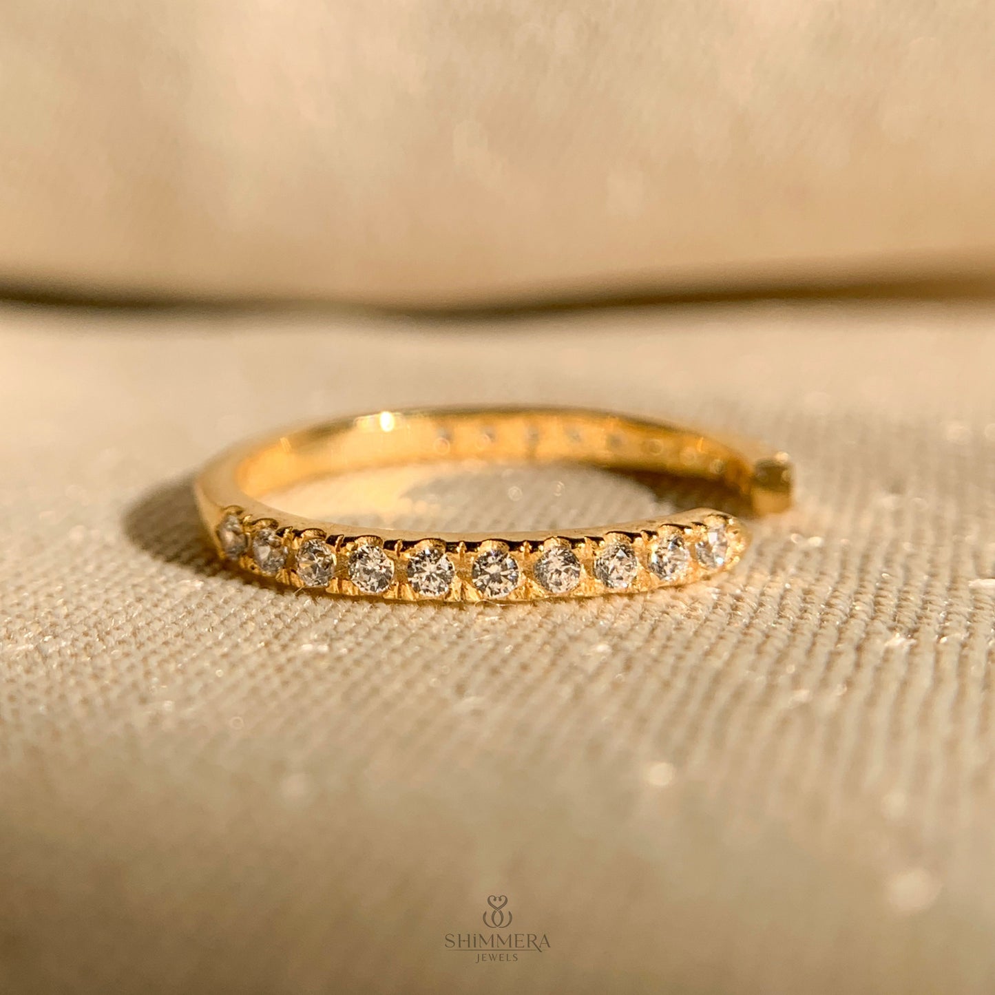 Round Diamond Cuff Ring 