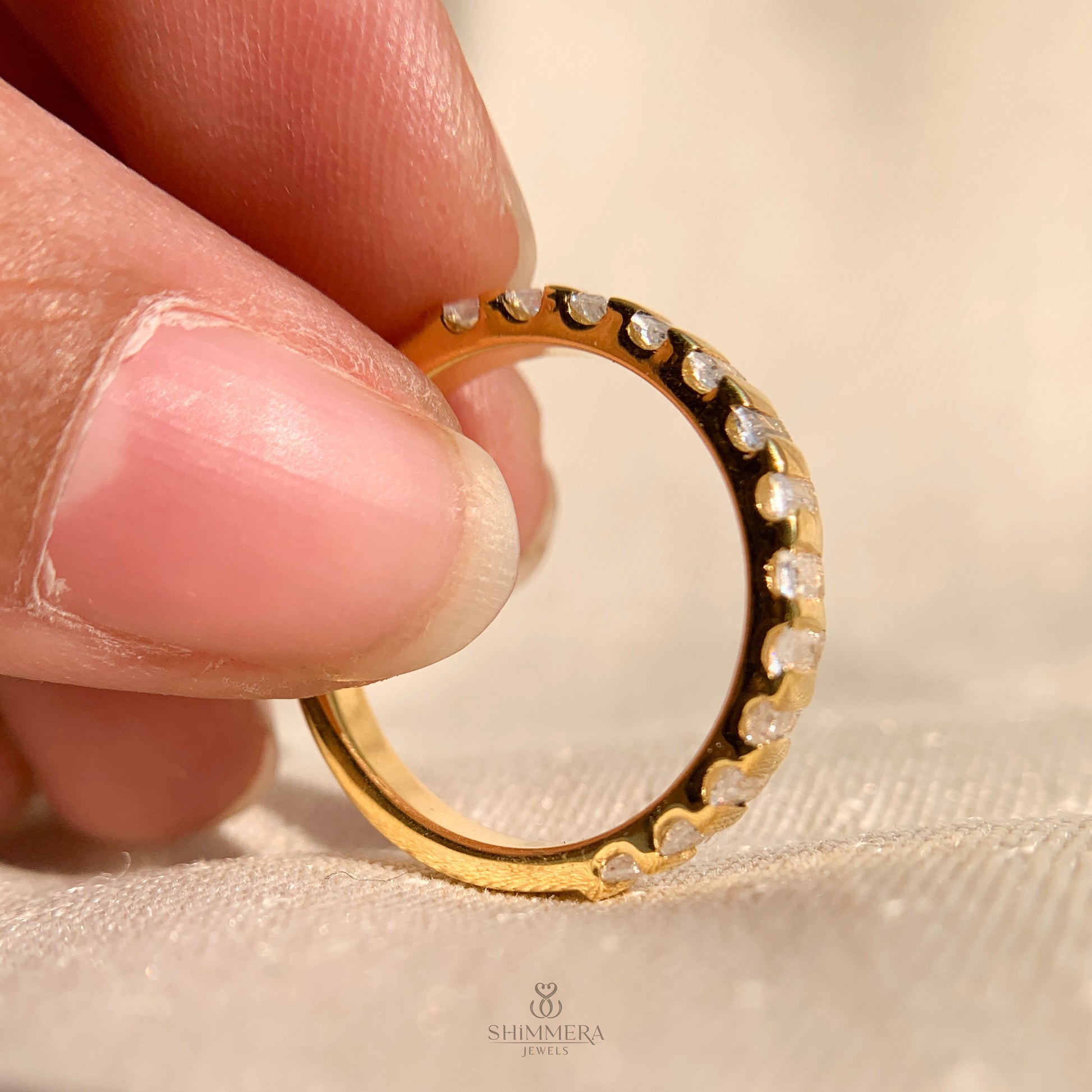 Modern moissanite baguette wedding ring in sleek design
