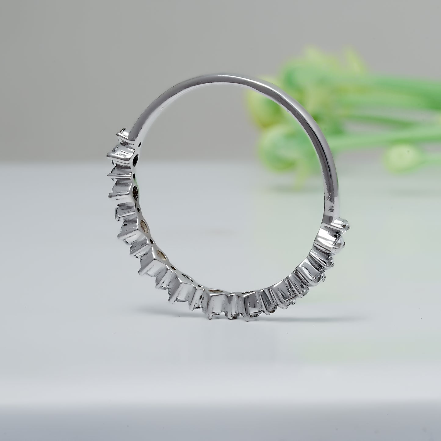 Round Brilliant Cut Diamond Eternity Band