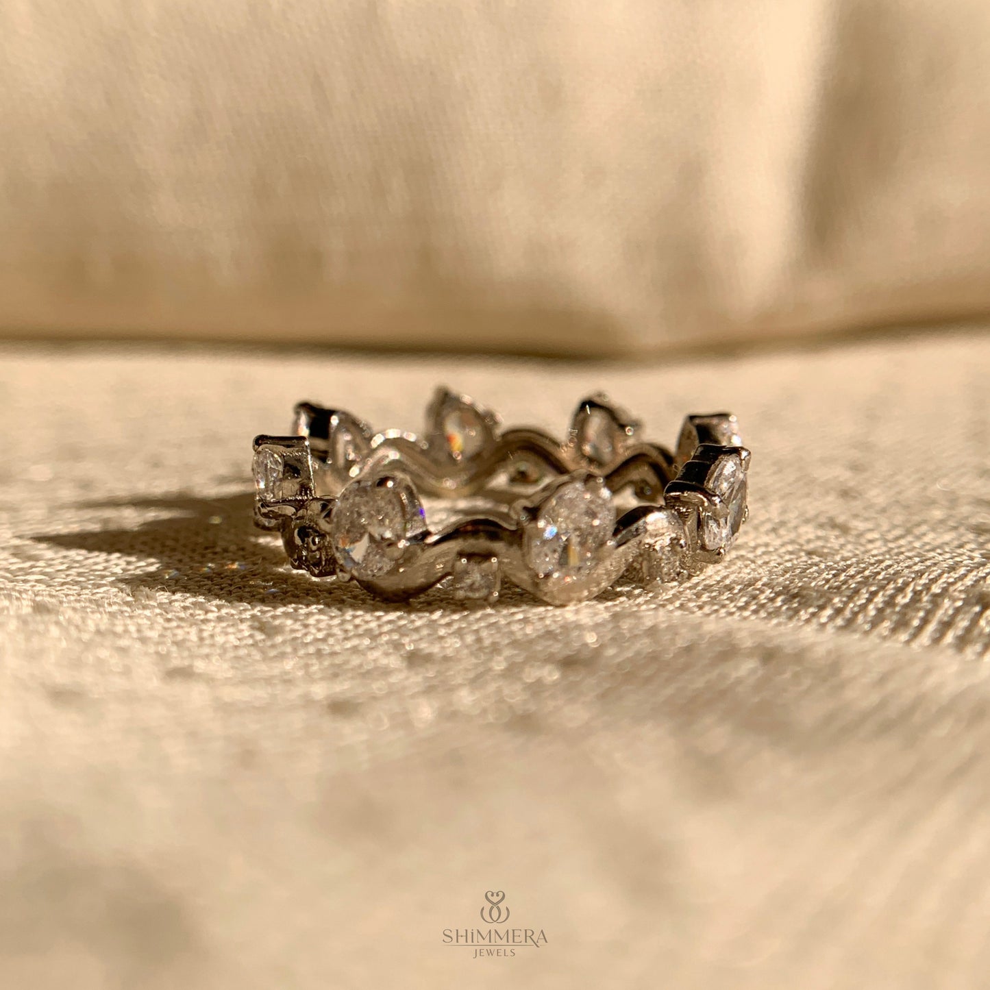 Oval and Round Shape Diamond Simple Stacked Wedding RingsSR095