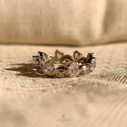 Oval and Round Shape Diamond Simple Stacked Wedding RingsSR095