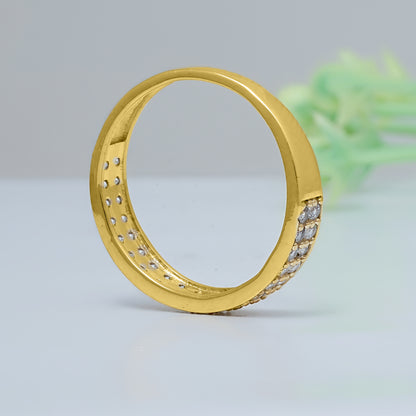 Round Diamond Wedding Band 