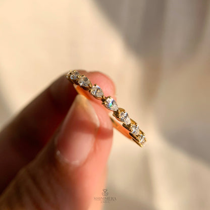 Lab Created Pear Shaped Diamond Gold Band