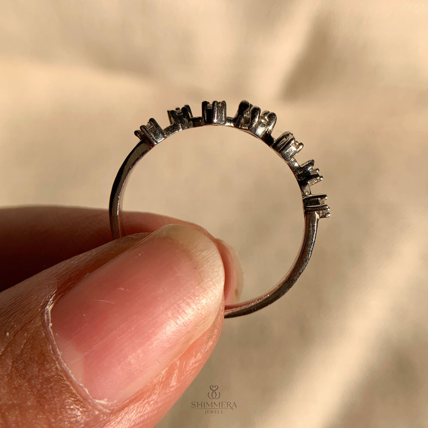 Uneven Round Diamond Fashion Ring for WomenSR100