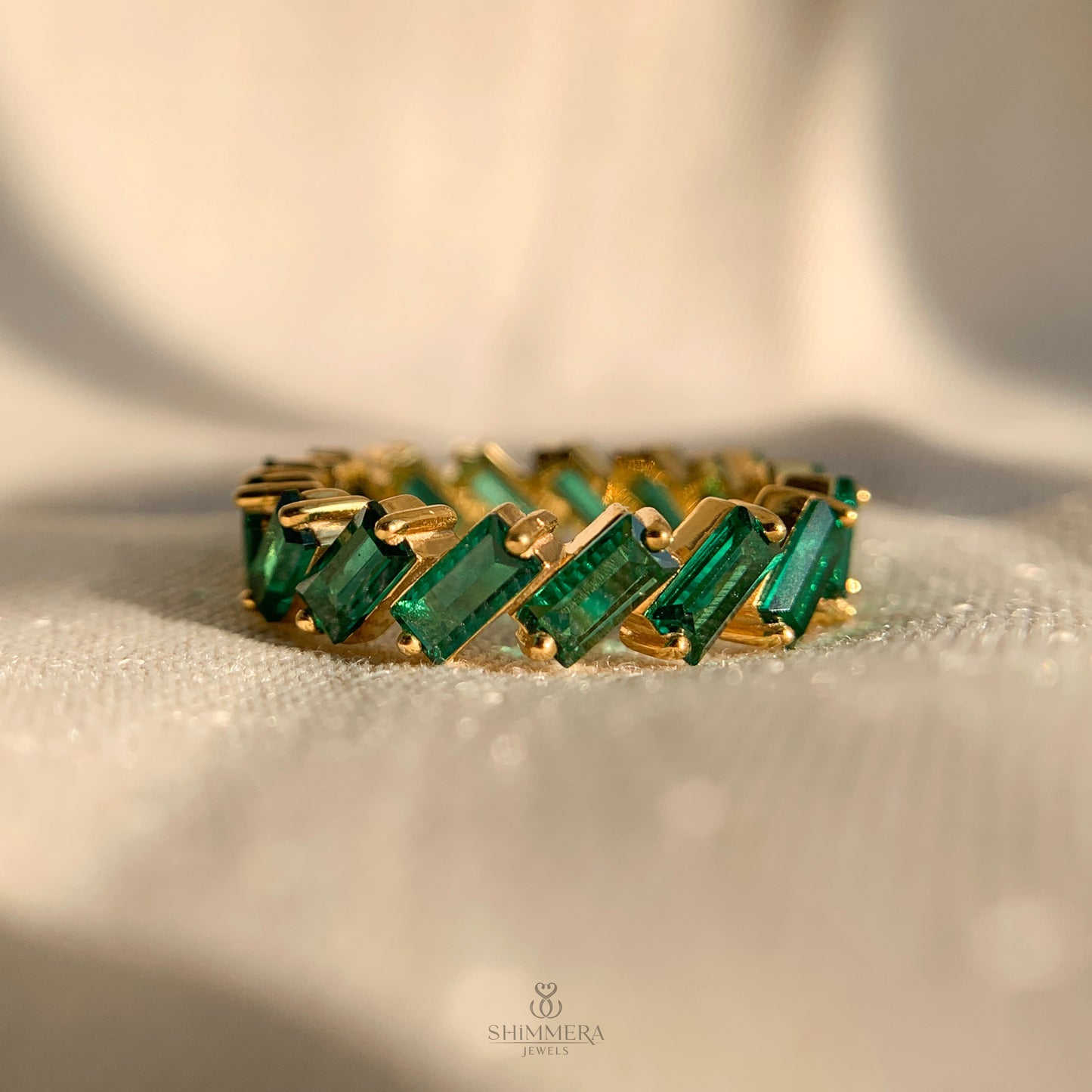 Baguette Cut Emerald Infinity Wedding Band