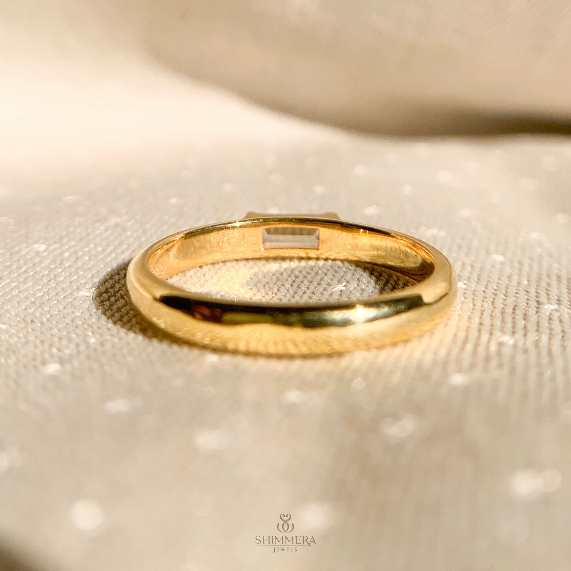 Elegant east-west set baguette diamond wedding ring for women