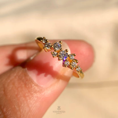  Cluster Diamond Ring