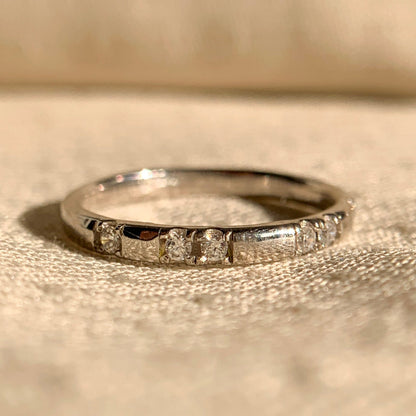 14k solid gold round diamond wedding ring for couples